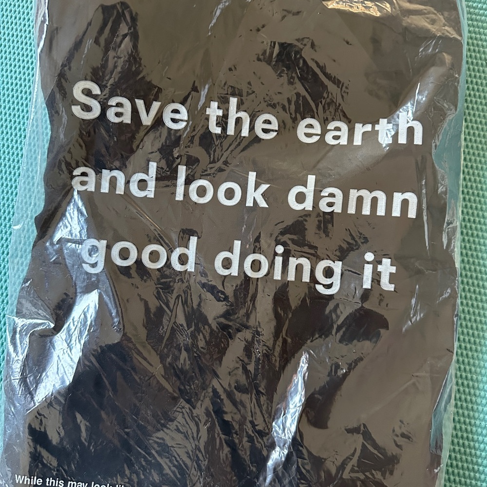 NEW Reformation Kourtney Dress in Black - size 6 - Picture 8 of 11